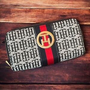 Tommy Hilfiger two-sided wallet